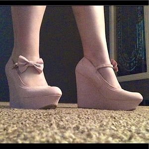 COPY - Baby pink Qupid heels